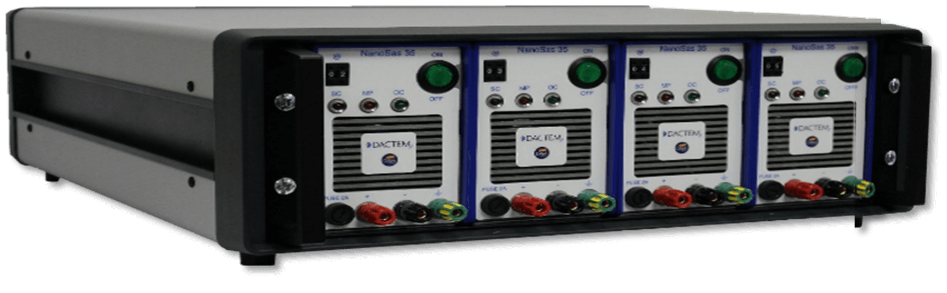 Simulateur de panneau solaire pour CubeSat - NanoSats 100